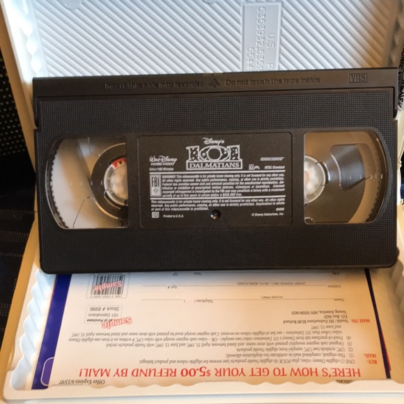***6 for $25*** Disney ** 101 Dalmatians ** VHS 📼 tape ~ Live action movie 🎥 - Picture 5 of 5